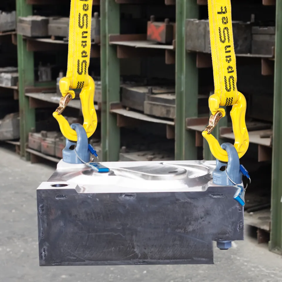 8400 WLL Vertical Yellow Lifting Hook